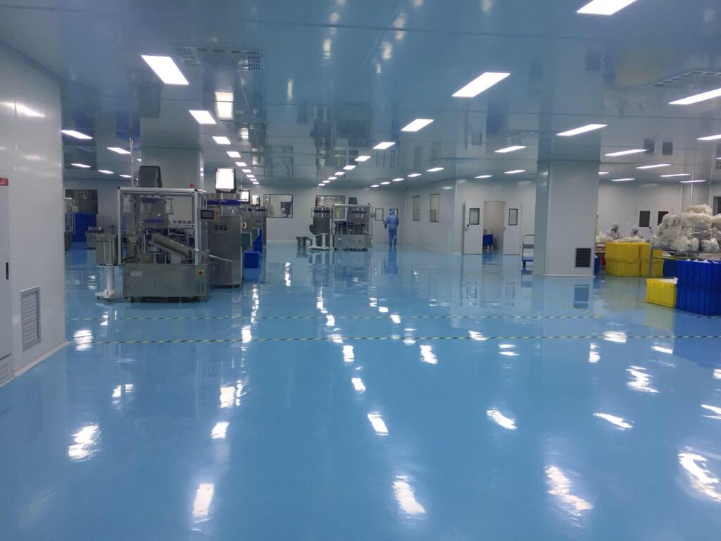 pharmaceutical-grade-syringe-factory-quality-control.jpg