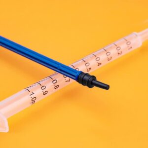 Agujas jeringuillas con embalaje médico estéril